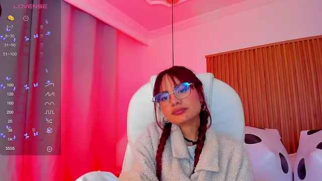 sophiecherry  online show from 10-03-25, 01:46