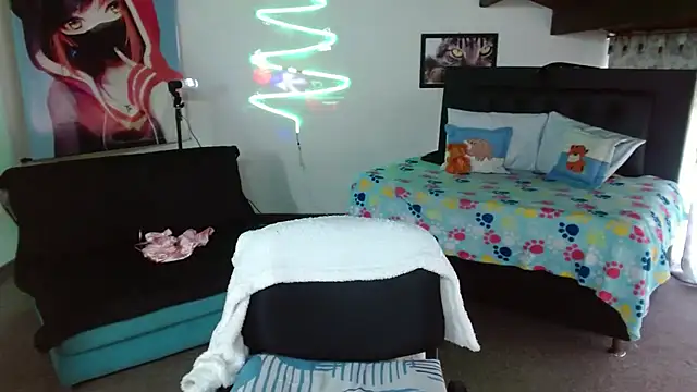 Kloe Deker online show from 12-07-24, 01:51