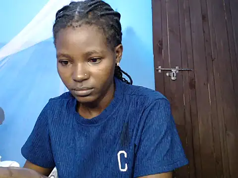 TrishaKalid online show from 10-09-25, 08:12