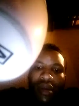 Snapshot of Dickey_sa chatting on 12-13-25, 10:48 Dickey sa online show from 12-13-25, 10:48