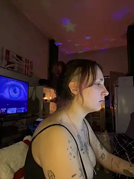 Snapshot of Hawitxui chatting on 02-03-26, 08:03 Hawitxui online show from 02-03-26, 08:03