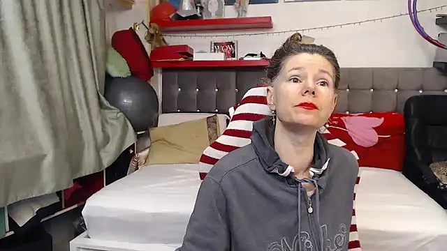 kellyterapy online show from 02-24-26, 01:20