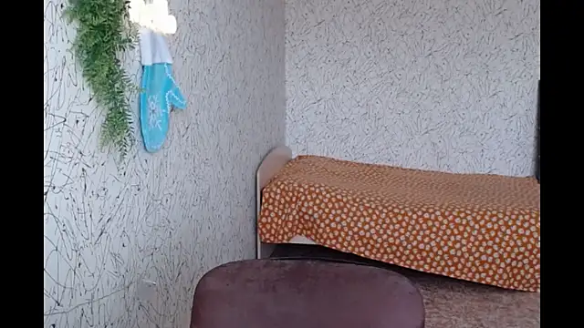 Athena Richards online show from 02-19-25, 09:39