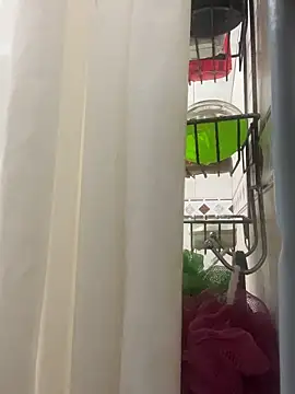 Snapshot of xxkingxx420 chatting on 11-13-25, 02:32 xxkingxx420 online show from 11-13-25, 02:32