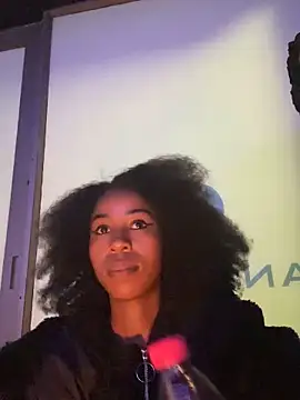 Snapshot of Dime-__ chatting on 11-03-25, 02:29 Dime- online show from 11-03-25, 02:29