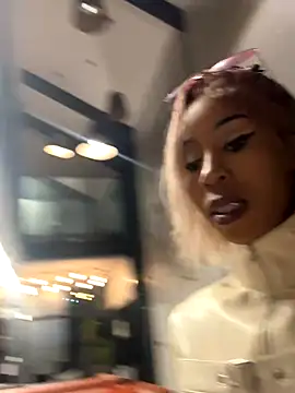 Snapshot of Dime-__ chatting on 11-15-25, 05:53 Dime- online show from 11-15-25, 05:53