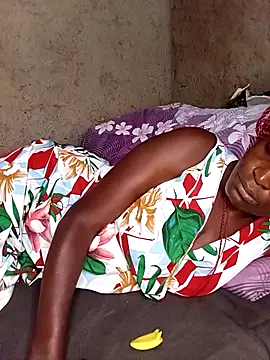 Snapshot of pretty_prickle chatting on 11-26-25, 09:10 pretty prickle online show from 11-26-25, 09:10