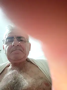 Snapshot of pagani5656 chatting on 09-25-25, 03:21 pagani5656 online show from 09-25-25, 03:21