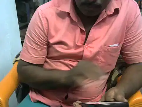 Snapshot of tamilsxman chatting on 01-08-25, 03:07 tamilsxman online show from 01-08-25, 03:07