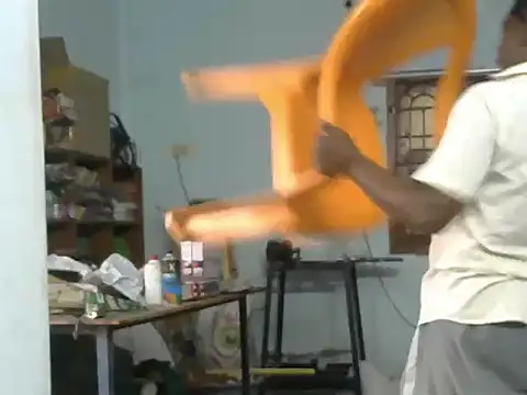 Snapshot of tamilsxman chatting on 02-01-25, 12:16 tamilsxman online show from 02-01-25, 12:16