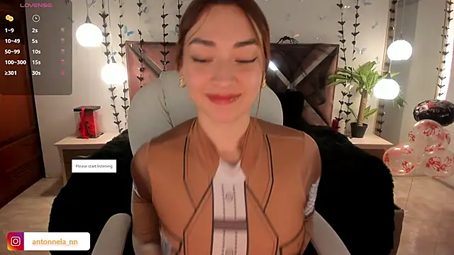  Antonnela  online show from 10-21-25, 02:29