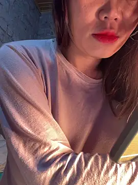 Laura8910 online show from 12-03-24, 02:14