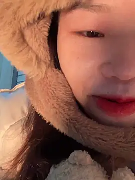 Laura8910 online show from 01-18-25, 08:41