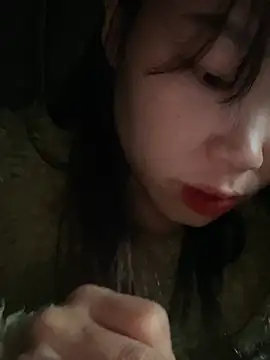 Laura8910 online show from 02-20-25, 01:14