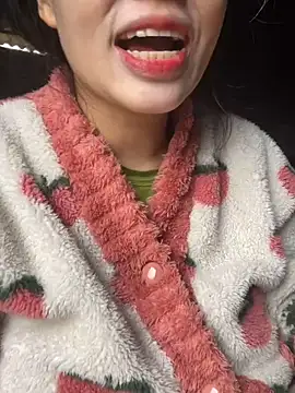 Laura8910 online show from 03-16-25, 06:20