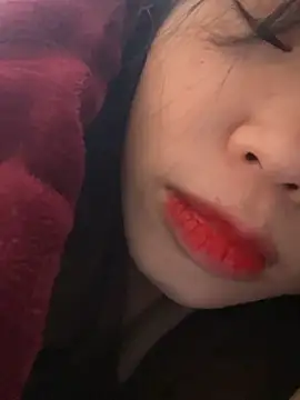 Laura8910 online show from 03-22-25, 12:06