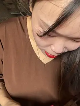 Laura8910 online show from 03-22-25, 03:41