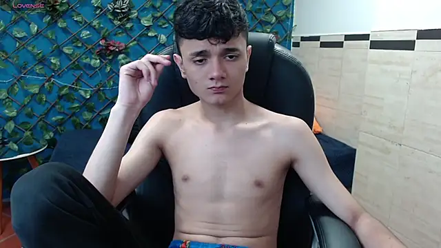 Waturox online show from 01-15-25, 06:40
