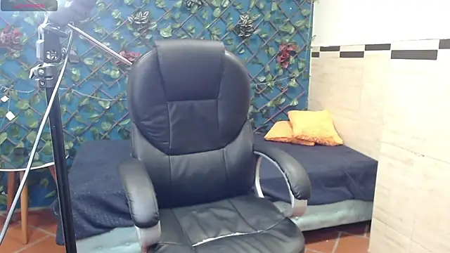 Waturox online show from 01-16-25, 07:41