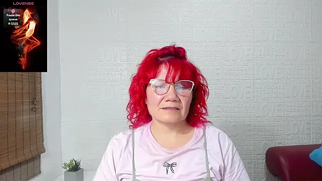 Salomeediaz  online show from 01-04-25, 09:09