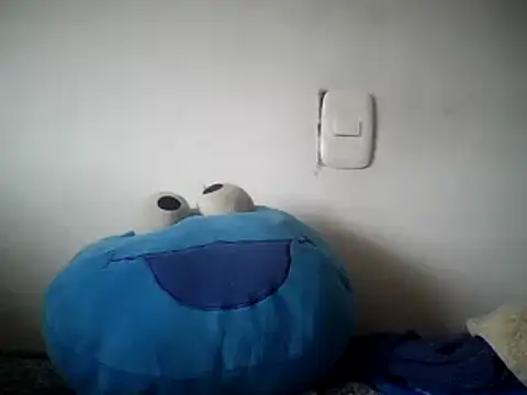 Charlotte cute18 online show from 12-15-24, 04:59