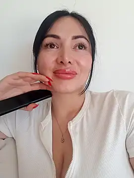  monicab online show from 01-18-25, 07:04