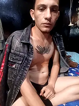 Snapshot of Ale21-345 chatting on 02-22-26, 04:35 Ale21-345 online show from 02-22-26, 04:35