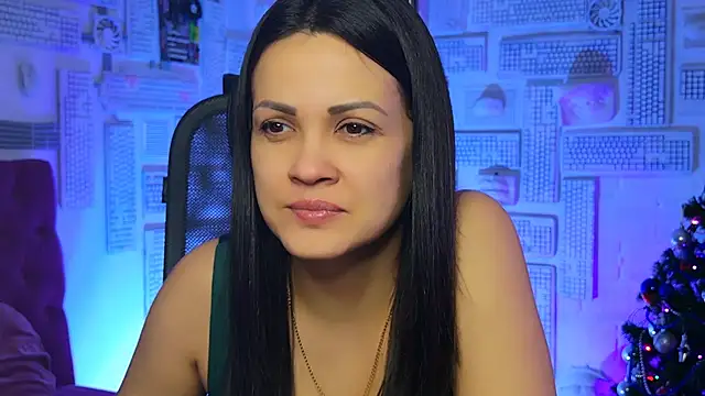 KarolinaRobinson online show from 01-04-25, 11:43