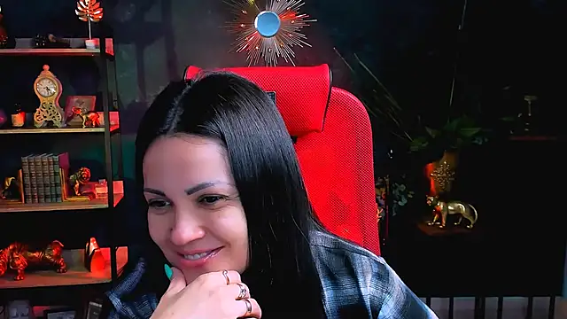 KarolinaRobinson online show from 02-20-25, 05:51