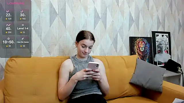 Snapshot of Stacey_Brown chatting on 12-09-24, 05:18 Stacey Brown online show from 12-09-24, 05:18