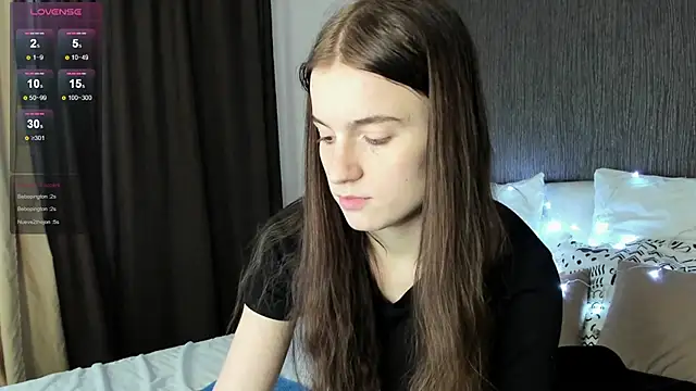 Snapshot of Stacey_Brown chatting on 12-19-24, 08:45 Stacey Brown online show from 12-19-24, 08:45