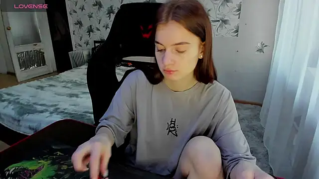 Snapshot of Stacey_Brown chatting on 01-20-25, 10:37 Stacey Brown online show from 01-20-25, 10:37