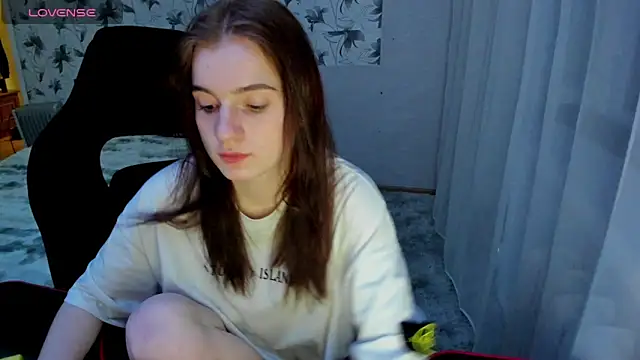 Snapshot of Stacey_Brown chatting on 01-27-25, 12:48 Stacey Brown online show from 01-27-25, 12:48