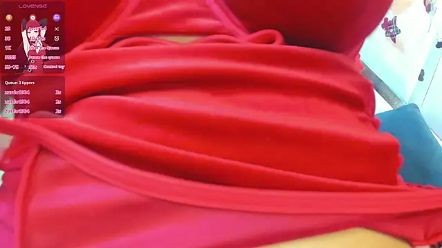 Snapshot of MarielQueenx chatting on 12-22-24, 06:49 MarielQueenx online show from 12-22-24, 06:49