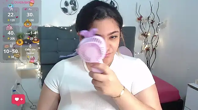 KathyGonzalez online show from 12-02-24, 11:12