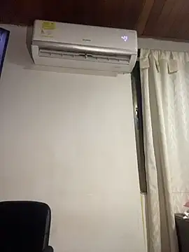 KathyGonzalez online show from 12-21-25, 07:04