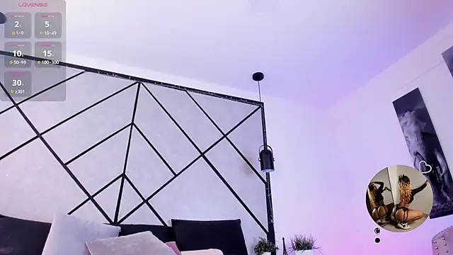 Natasha Smith09 online show from 12-30-24, 10:55