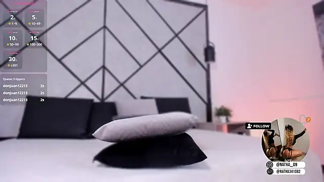 Natasha Smith09 online show from 01-15-25, 10:46