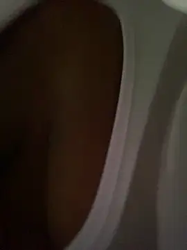 Snapshot of adaraSmiith chatting on 03-03-26, 12:22 adaraSmiith online show from 03-03-26, 12:22