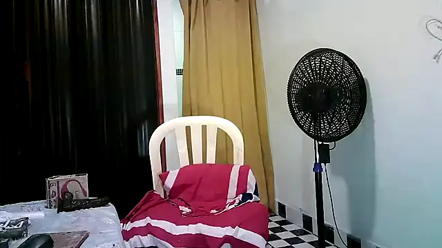 kimmiemm online show from 12-28-24, 02:01
