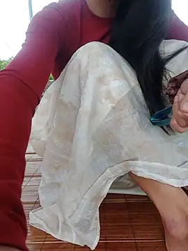 Snapshot of Linda_2k chatting on 02-17-25, 01:15 Linda 2k online show from 02-17-25, 01:15