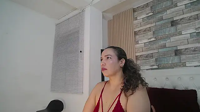 marie hss online show from 01-18-25, 02:47
