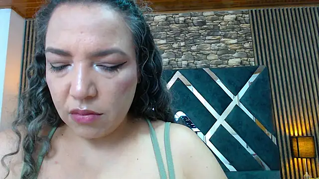 marie hss online show from 09-30-25, 07:41