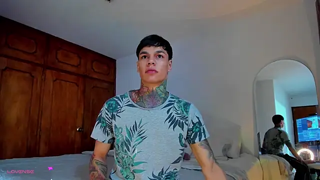 Jordyrodriiguez online show from 12-20-24, 08:34