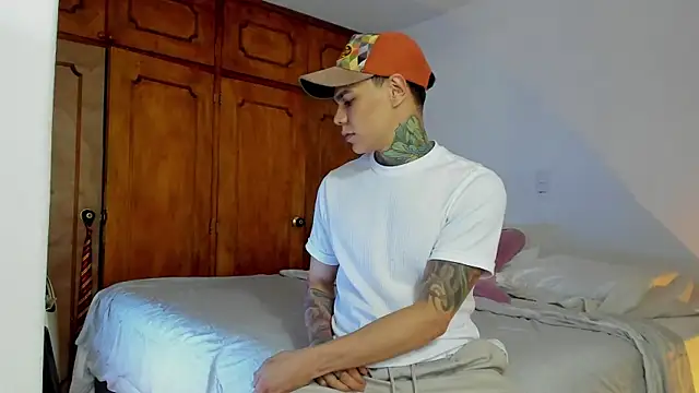 Jordyrodriiguez online show from 12-22-24, 10:15