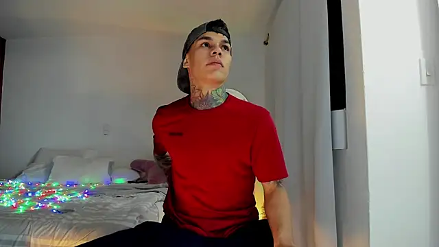 Jordyrodriiguez online show from 12-31-24, 05:22