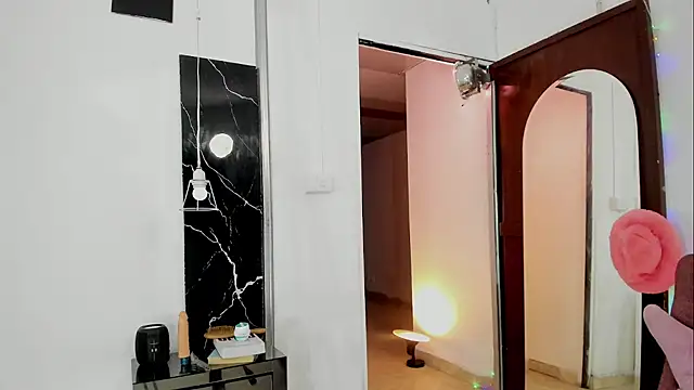 Jordyrodriiguez online show from 11-08-25, 11:25