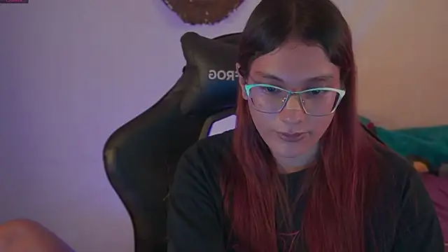 Snapshot of xofix chatting on 12-16-24, 04:23 xofix online show from 12-16-24, 04:23