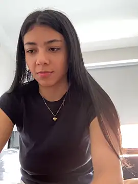 Liissa cute  online show from 01-06-26, 06:22