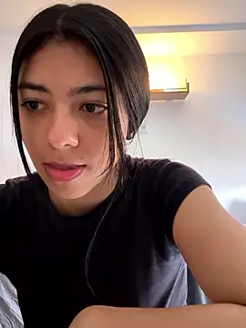 Liissa cute  online show from 01-10-26, 01:02